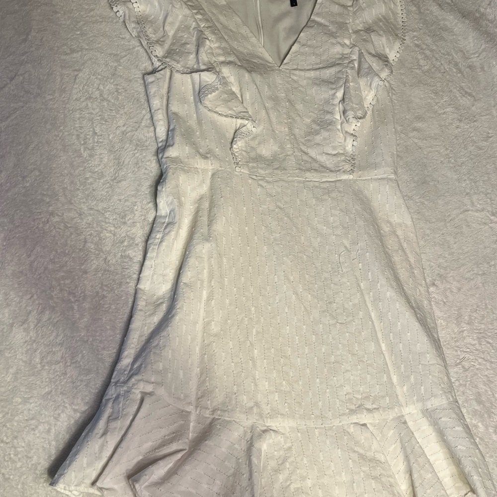 BCBGMAXAZRIA White Eyelet Ruffle Sleeve Fit & Flare Dress Size S